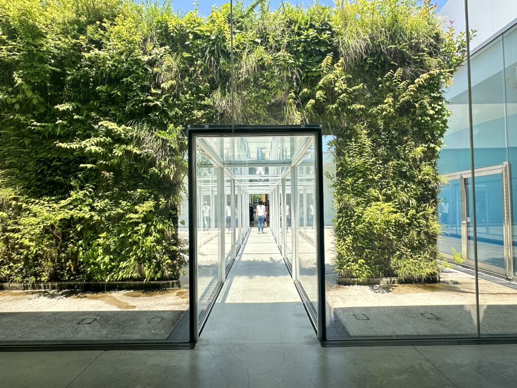 21世紀美術館