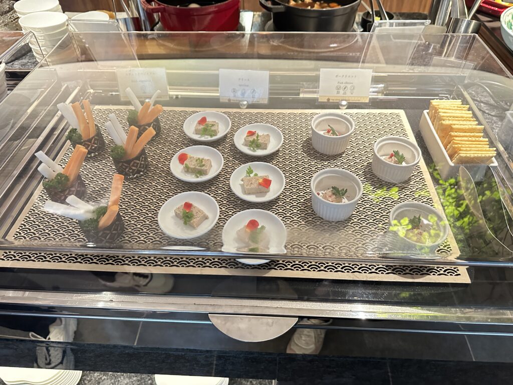 ザホテル山楽金沢 ザホテル山楽金沢 ザホテル山楽金沢 ザホテル山楽金沢 ザホテル山楽金沢 クラブラウンジ カクテルタイム 一品もの