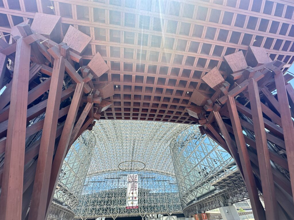 金沢駅